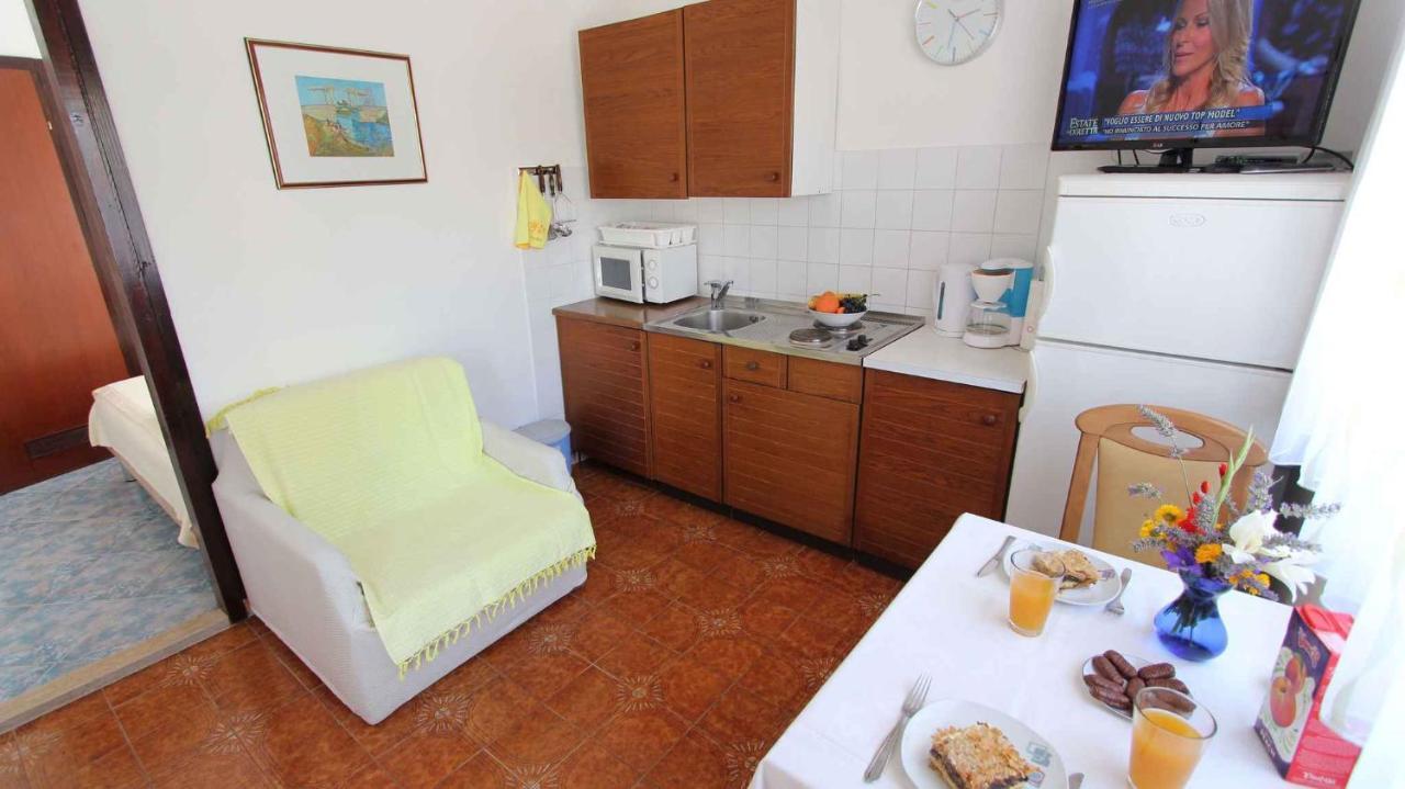 Studio In Vantacici/Insel Krk 14419 Εξωτερικό φωτογραφία